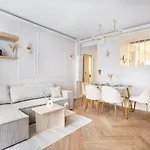 Magnifique Deux Chambres Montmartre Avec Clim Et Cinema